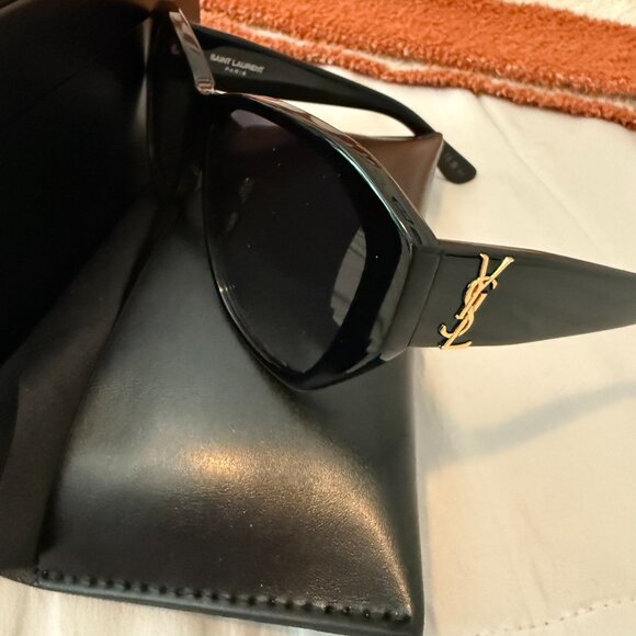 Saint Laurent Women\'s SLM8 56mm Sunglasses main image 12